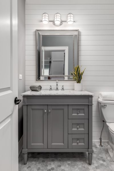 Vanity Refacing in Sachse